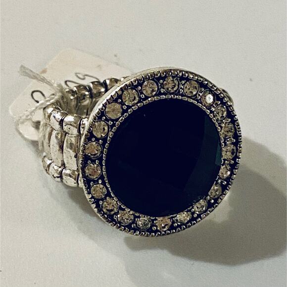 Burgundy Crystal Silver Stretch Ring - Picture 2 of 2